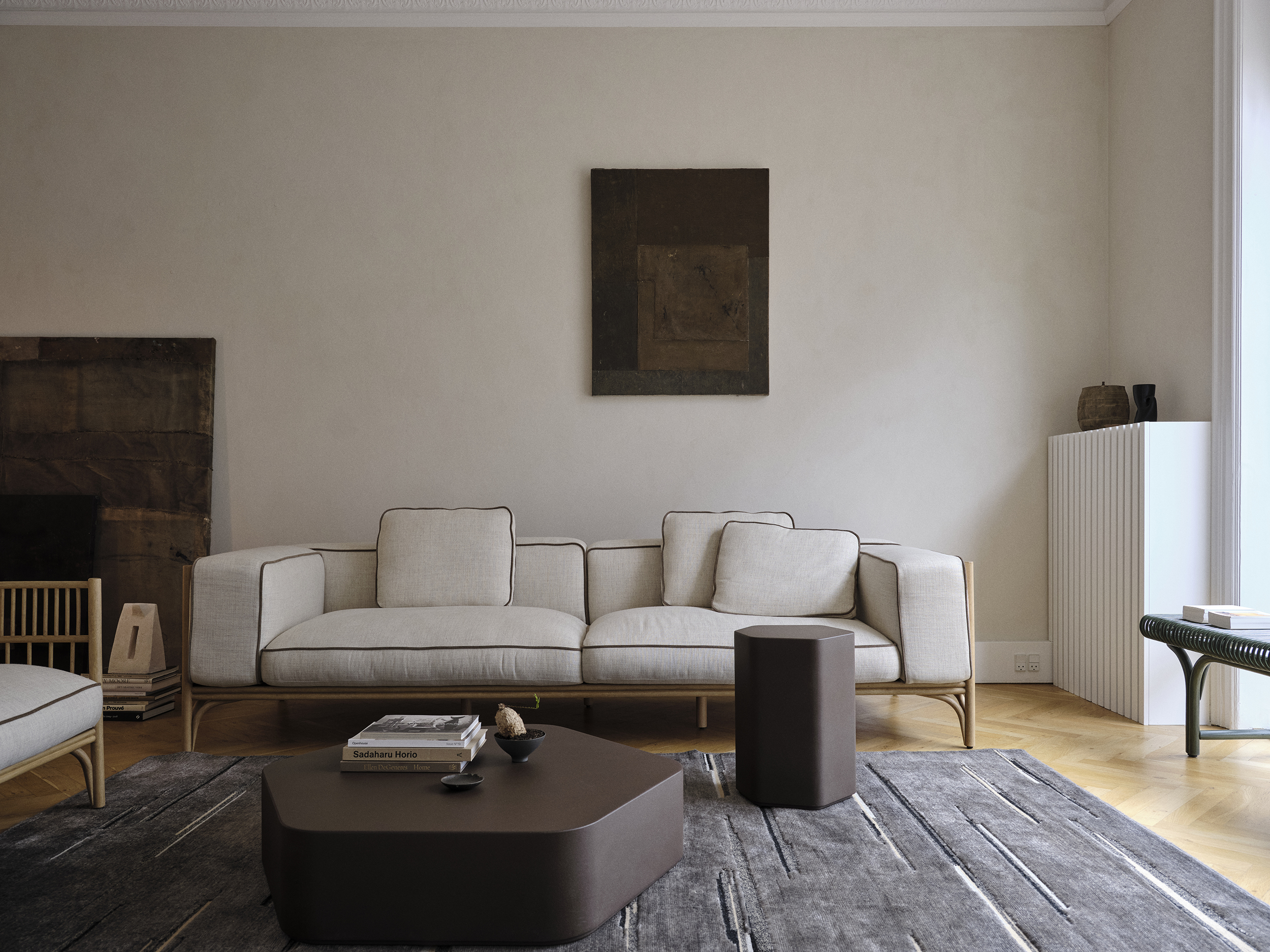 The Intimate Side of Art, design 52