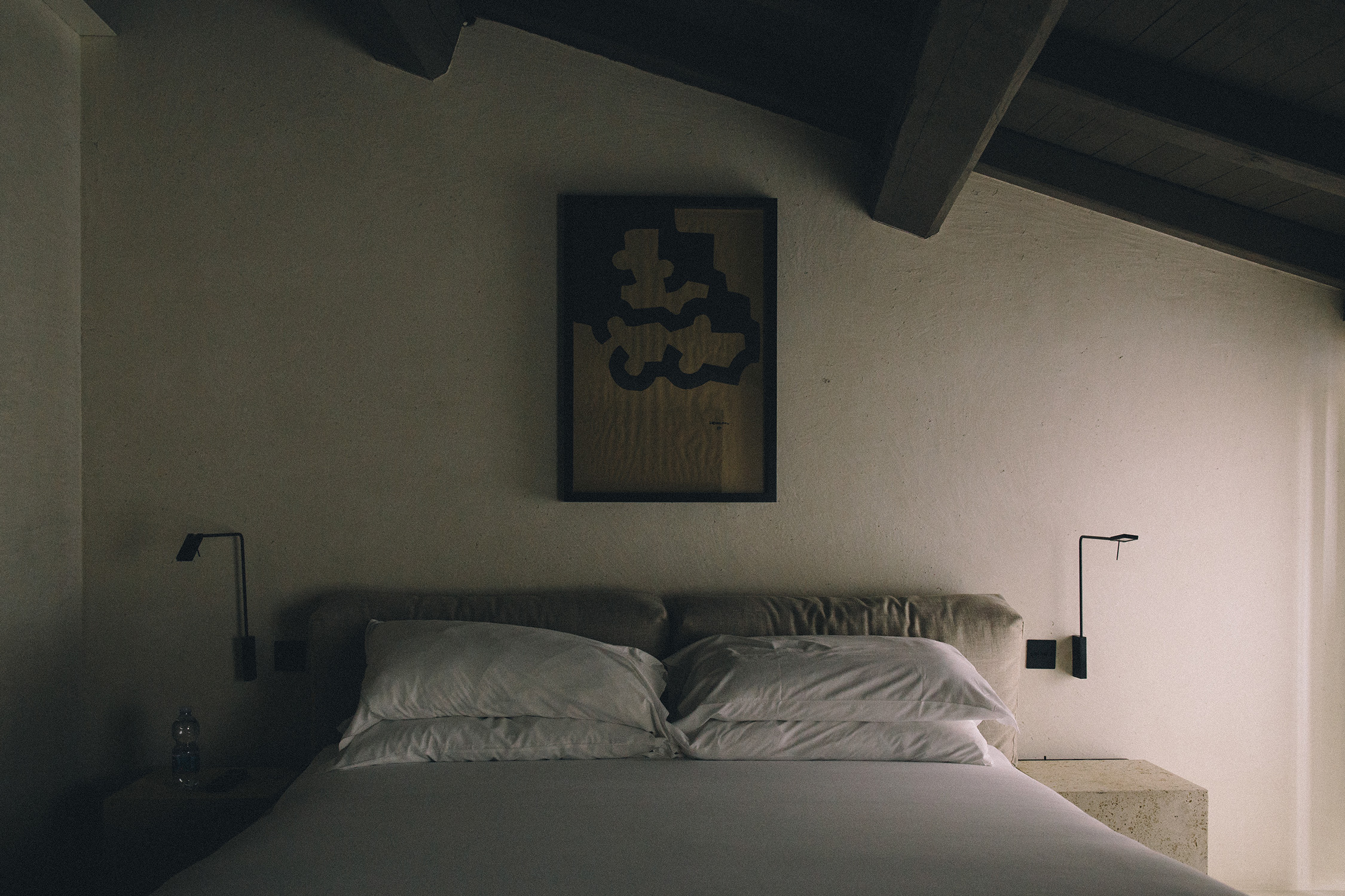 Hotel Scenario, archiecture