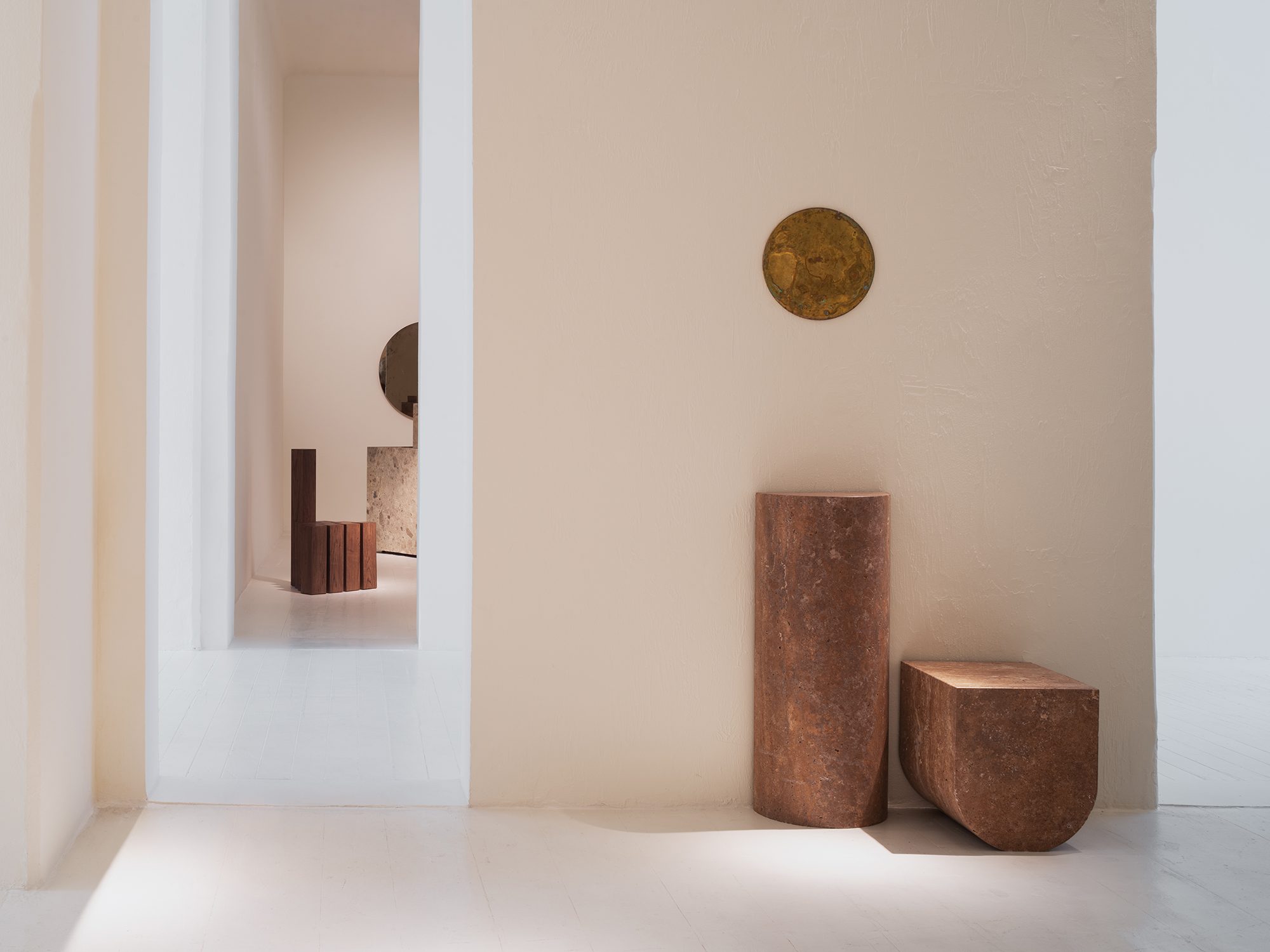Henry Timi, art 24