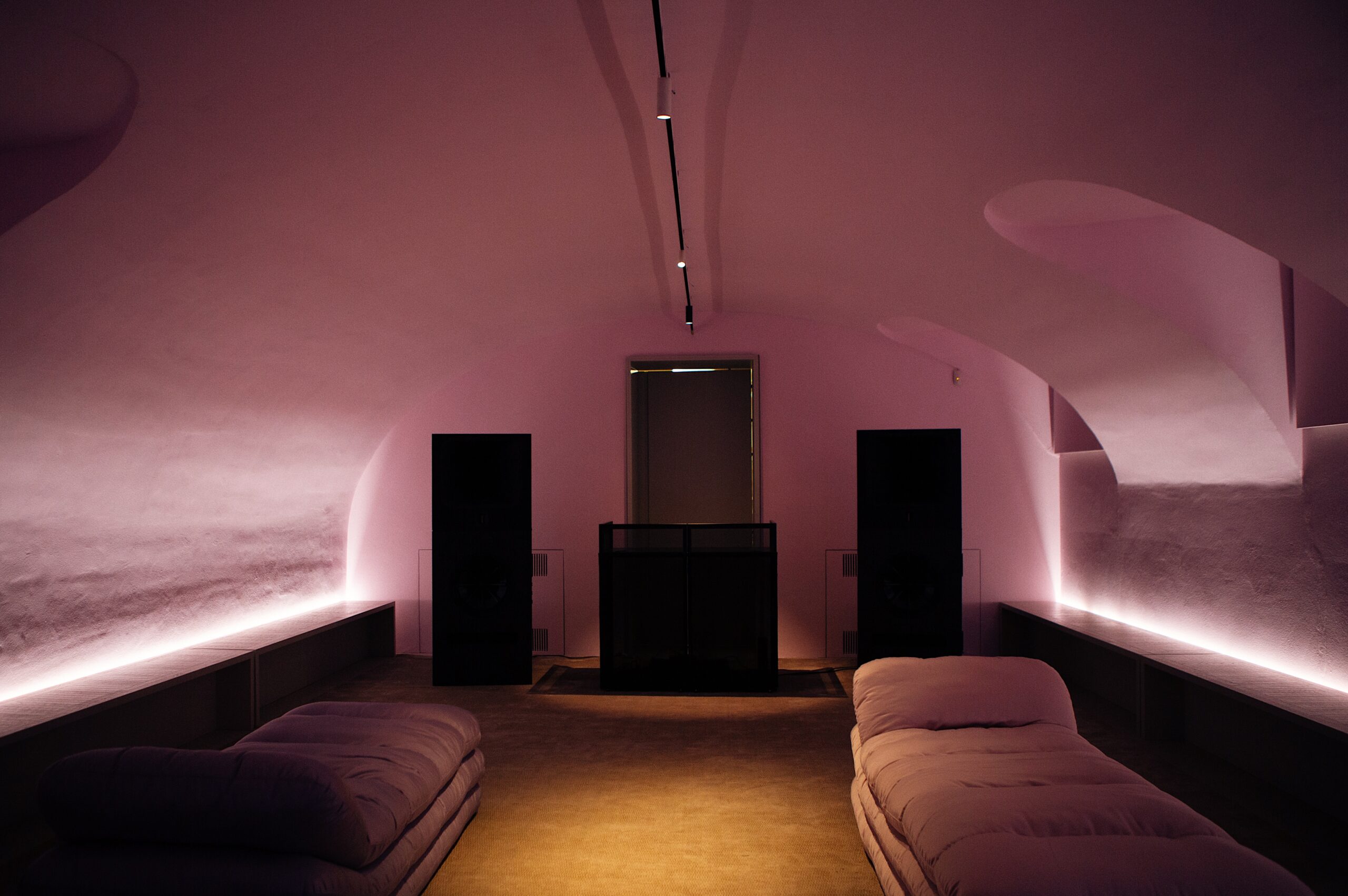 Cc-tapis, Tacchini and Toogood, design 10